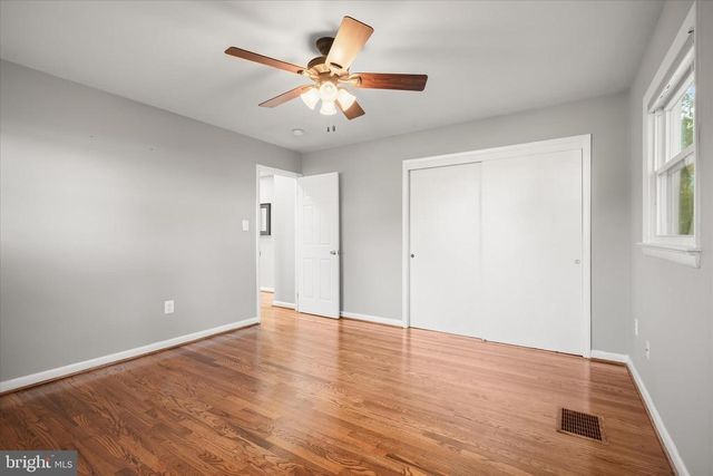 8056 GREENWICH RD, Catlett, VA 20119