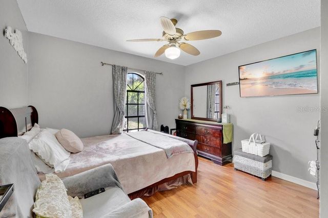 1304 ARIANA WOODS CIRCLE, Auburndale, FL 33823