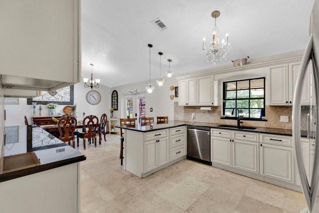 1304 ARIANA WOODS CIRCLE, Auburndale, FL 33823
