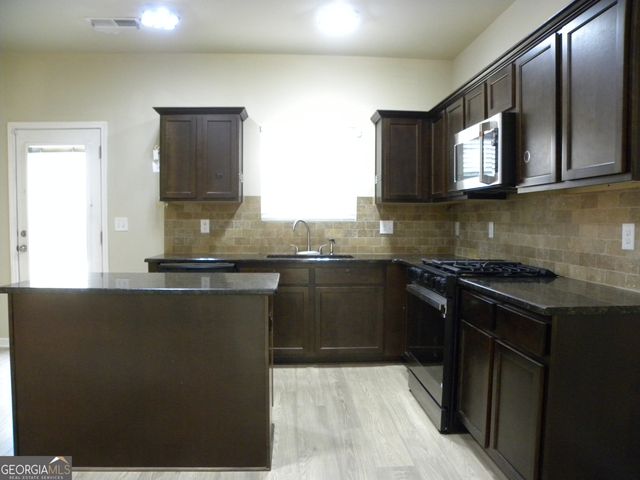 2466 Foxy Drive, Bethlehem, GA 30620