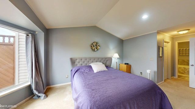 49220 Village Pointe Drive, Shelby Twp, MI 48315