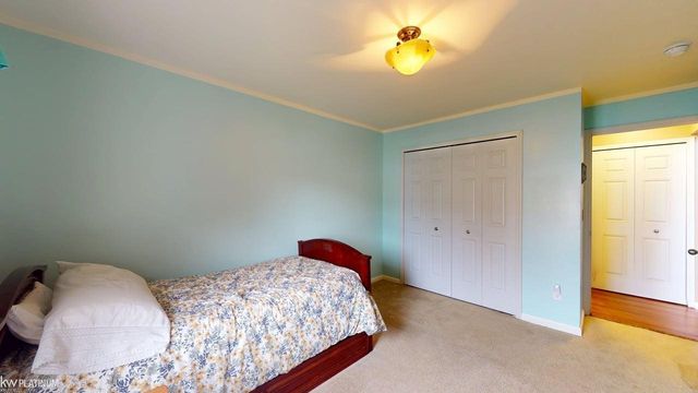 49220 Village Pointe Drive, Shelby Twp, MI 48315