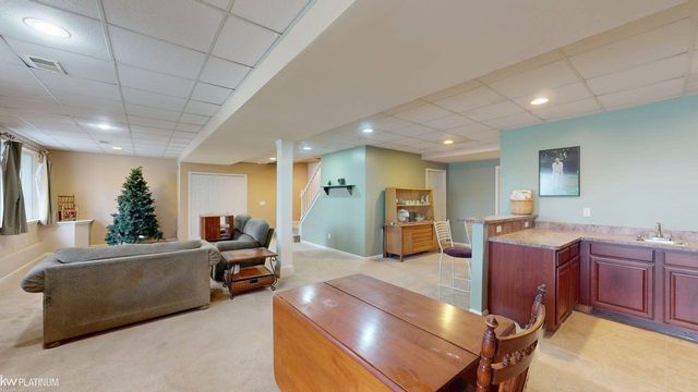 49220 Village Pointe Drive, Shelby Twp, MI 48315