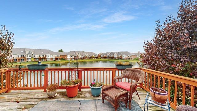 49220 Village Pointe Drive, Shelby Twp, MI 48315