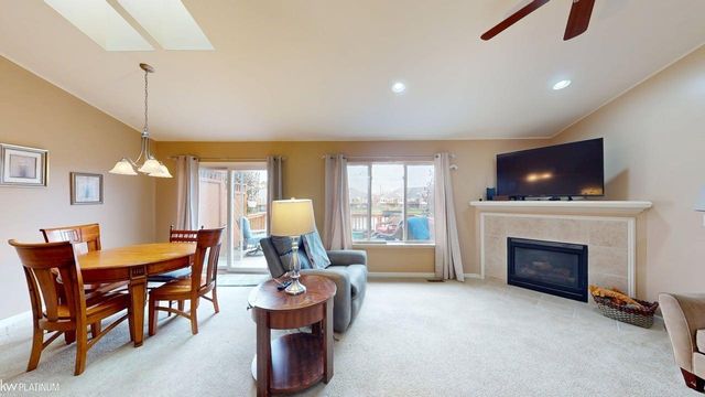 49220 Village Pointe Drive, Shelby Twp, MI 48315