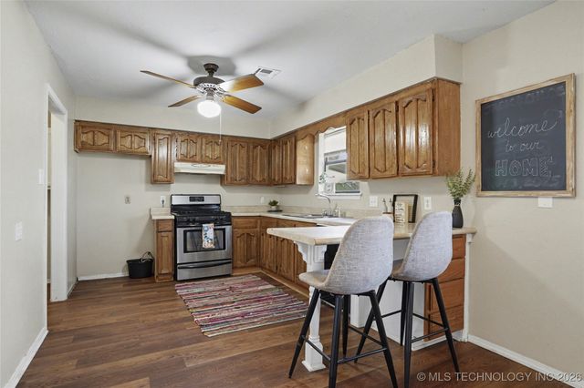 463 W 147th Street, Glenpool, OK 74033