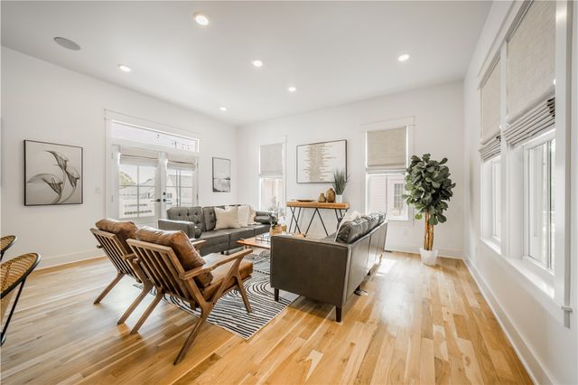 328 N Cross Avenue, Fayetteville, AR 72701