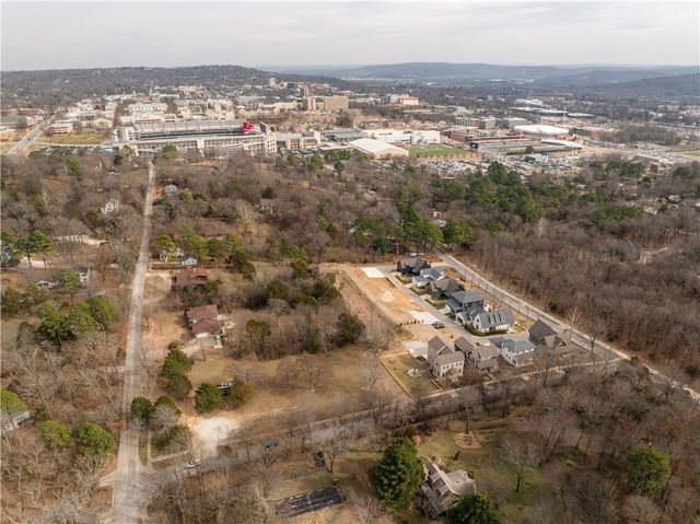 328 N Cross Avenue, Fayetteville, AR 72701