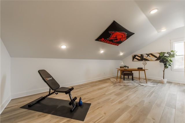 328 N Cross Avenue, Fayetteville, AR 72701