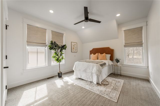 328 N Cross Avenue, Fayetteville, AR 72701