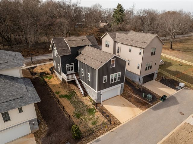 328 N Cross Avenue, Fayetteville, AR 72701