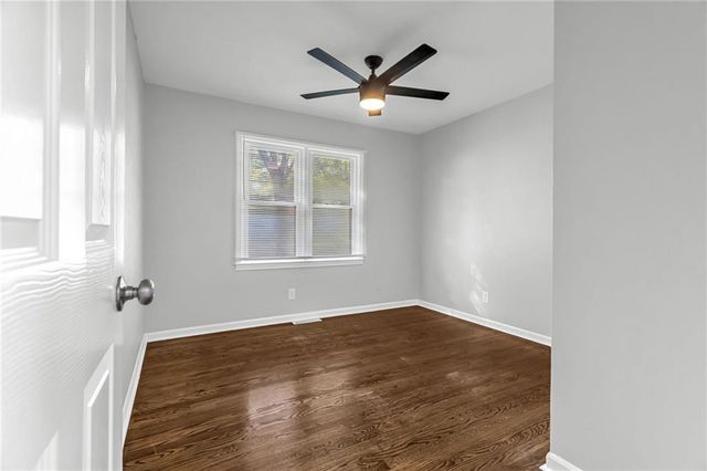 604 W 38th Street, Independence, MO 64050