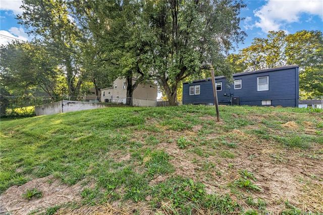 604 W 38th Street, Independence, MO 64050