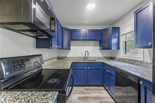 604 W 38th Street, Independence, MO 64050