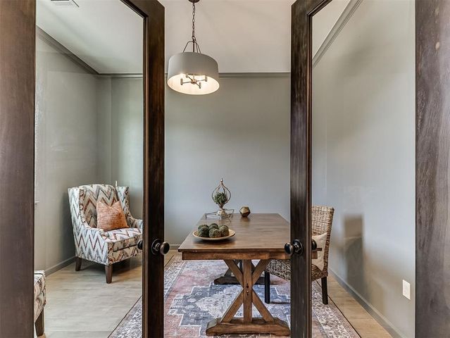 8108 Goldfinch Drive, Guthrie, OK 73044