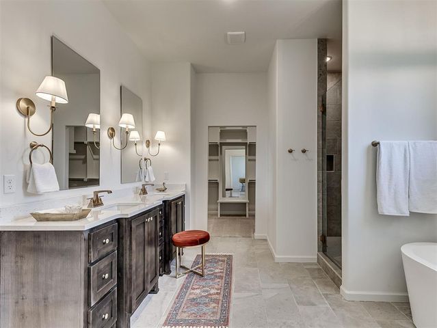 8108 Goldfinch Drive, Guthrie, OK 73044