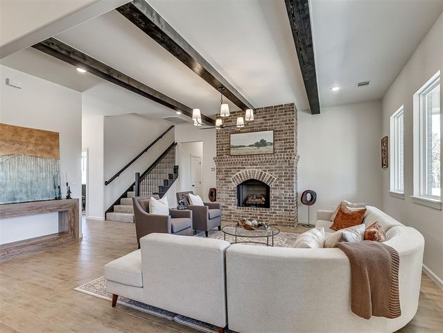 8108 Goldfinch Drive, Guthrie, OK 73044