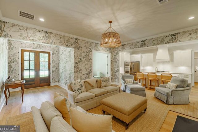 157 S Main Street, Watkinsville, GA 30677