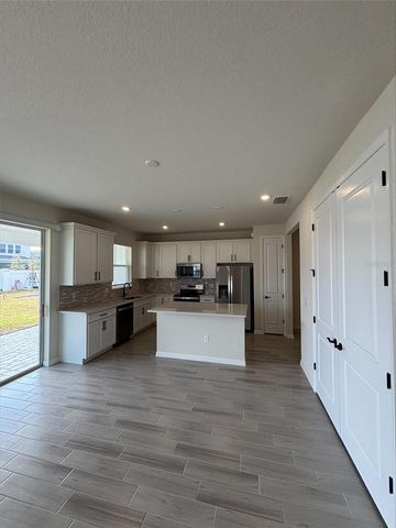 9824 PASSAIC PARKWAY, Orlando, FL 32829