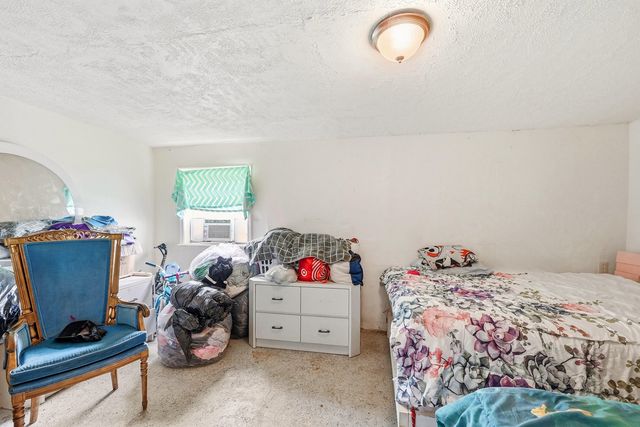 700 SW 8th Street, Pompano Beach, FL 33060