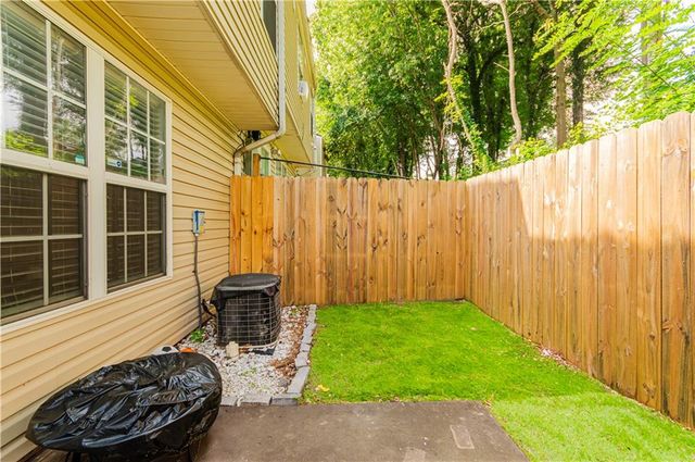 1509 Eastern Sunrise Lane, Decatur, GA 30034