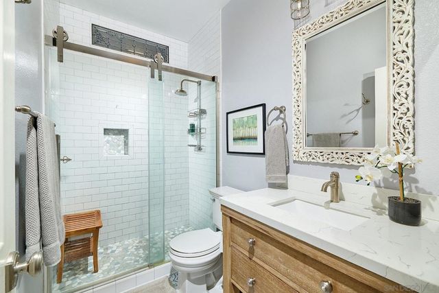 7354 Escallonia Ct, Carlsbad, CA 92011