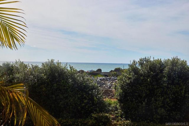 7354 Escallonia Ct, Carlsbad, CA 92011