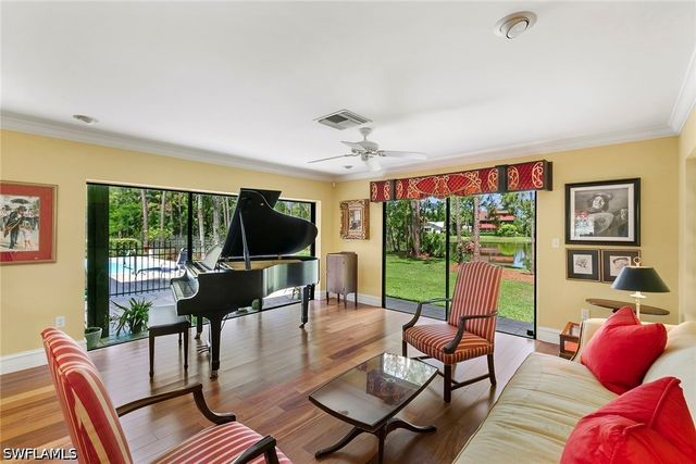 5731 Cypress Hollow WAY, Naples, FL 34109