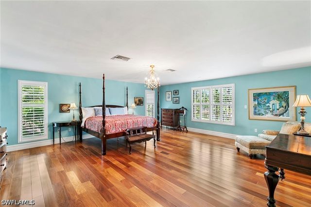 5731 Cypress Hollow WAY, Naples, FL 34109