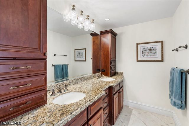 5731 Cypress Hollow WAY, Naples, FL 34109