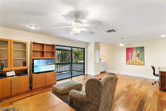 5731 Cypress Hollow WAY, Naples, FL 34109