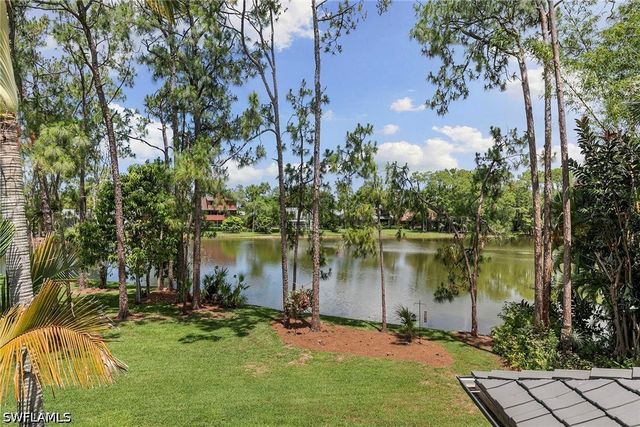 5731 Cypress Hollow WAY, Naples, FL 34109