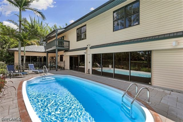 5731 Cypress Hollow WAY, Naples, FL 34109