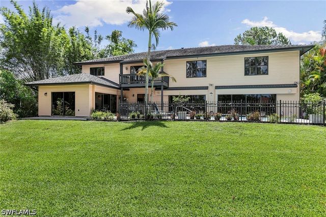 5731 Cypress Hollow WAY, Naples, FL 34109