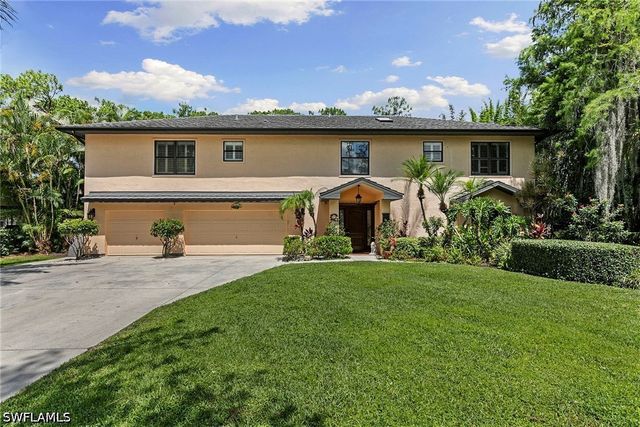 5731 Cypress Hollow WAY, Naples, FL 34109