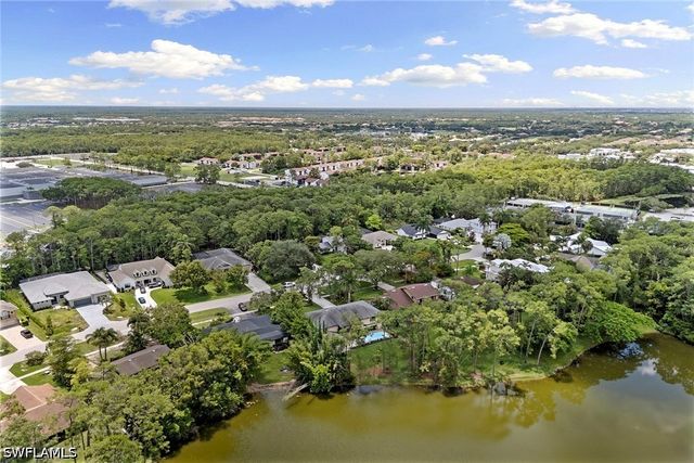 5731 Cypress Hollow WAY, Naples, FL 34109