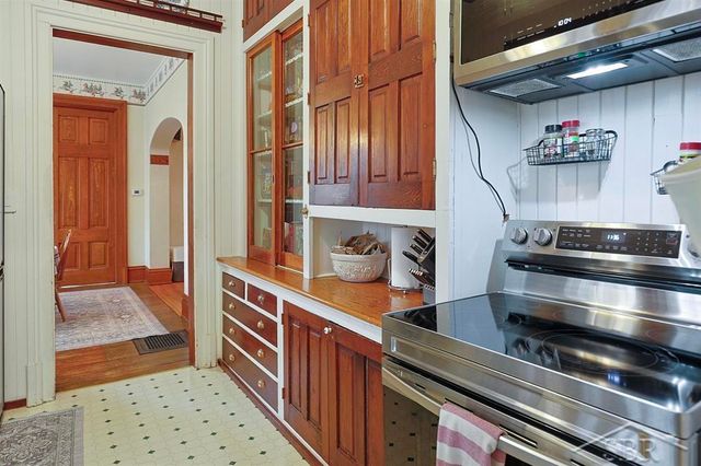 1600 5th Street, Bay City, MI 48708