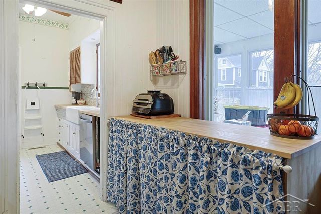 1600 5th Street, Bay City, MI 48708