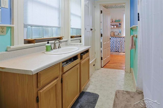 1600 5th Street, Bay City, MI 48708