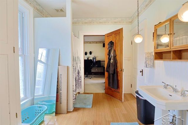 1600 5th Street, Bay City, MI 48708