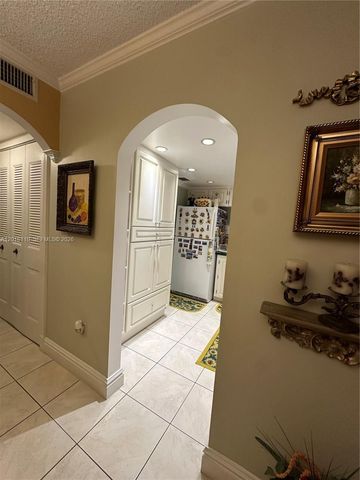 9420 W Flagler St 103, Miami, FL 33174