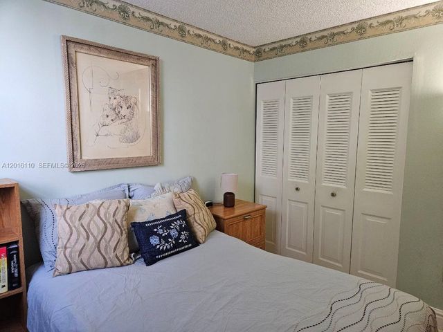 9420 W Flagler St 103, Miami, FL 33174