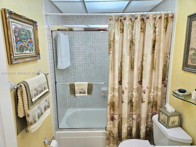 9420 W Flagler St 103, Miami, FL 33174