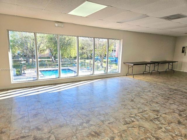 9420 W Flagler St 103, Miami, FL 33174