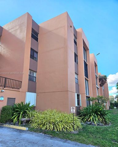 9420 W Flagler St 103, Miami, FL 33174