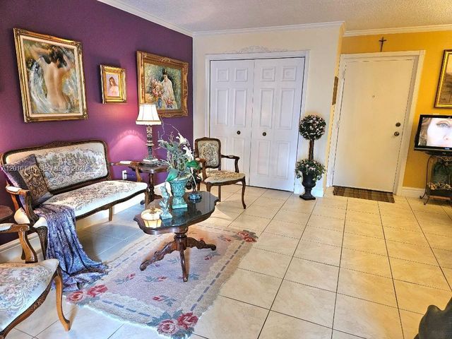 9420 W Flagler St 103, Miami, FL 33174