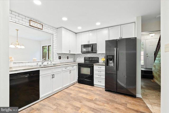 6816 BALMORAL CT, New Market, MD 21774