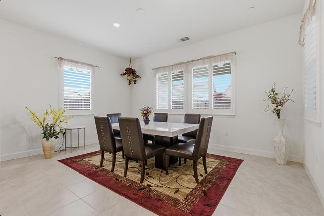 4691 Freesia Cir, Roseville, CA 95747