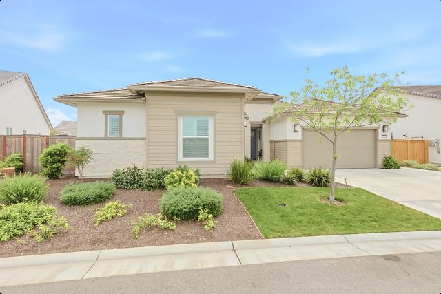 4691 Freesia Cir, Roseville, CA 95747