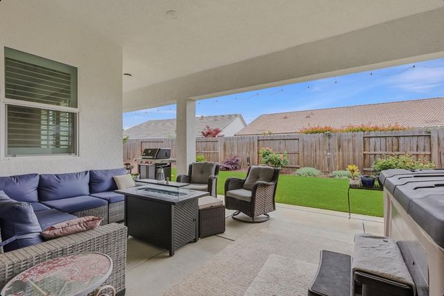 4691 Freesia Cir, Roseville, CA 95747